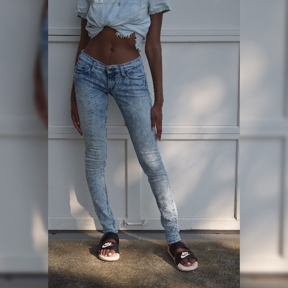 Levi's Denim - Levi’s Acid Wash Jeans 👖 Levi's Denim - Levi’s Acid Wash Jeans 👖
